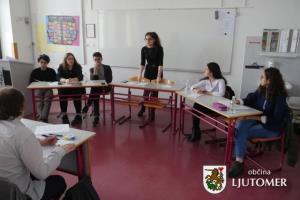 16. mednarodni debatni turnir 9